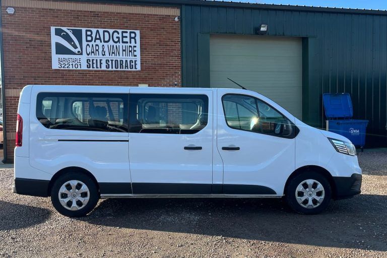 9 Mini Bus